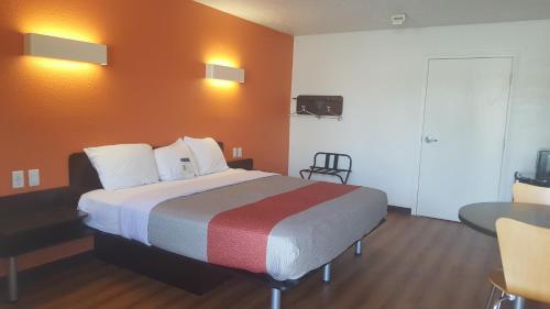 Hotel Motel 6 Columbus Osu