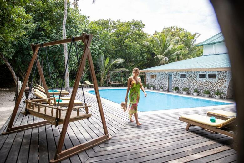 Hotel Reethi Beach Resort