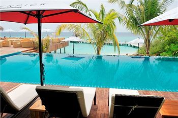 Hotel Eriyadu Island Resort