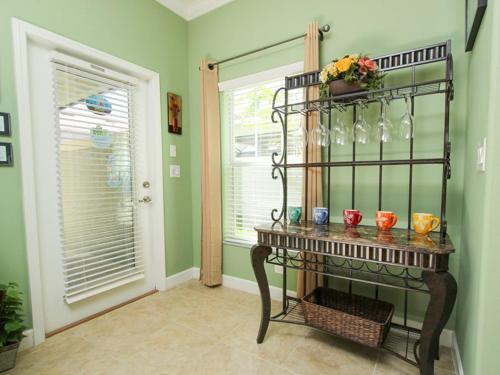 Villa Majesty Palm Townhome 8932