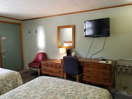 White Mountain Motel And Cottages