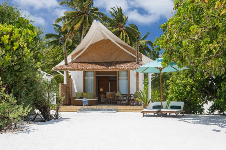 Hotel Cinnamon Hakuraa Huraa Maldives