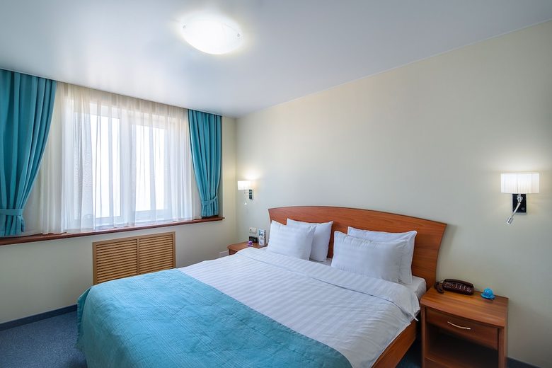 Hotel Equator