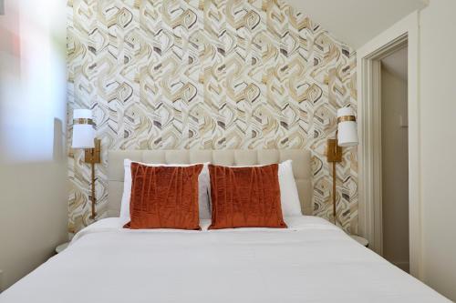 Sonder ? The Esplanade