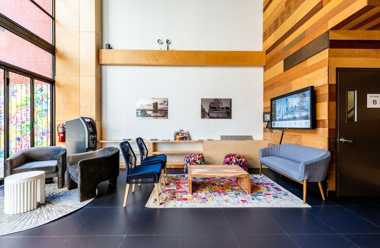 Orchard Street Hotel
