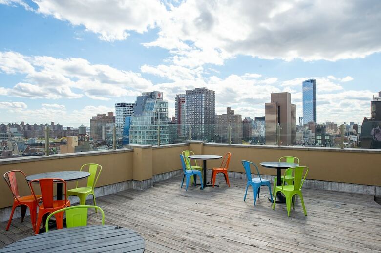 Orchard Street Hotel