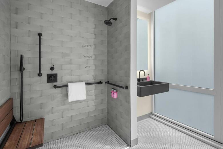 Hotel Moxy Nyc Downtown