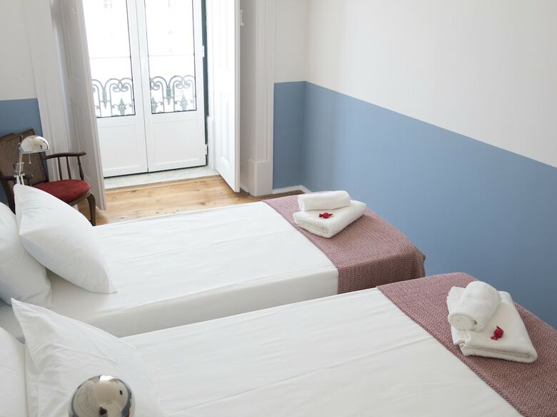 Hostal Lisbon Check-in Guesthouse