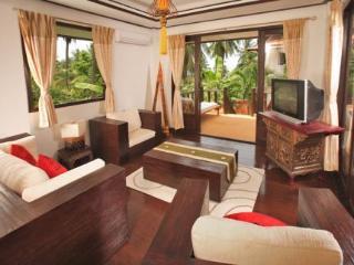 Hotel Paradise Island Estate