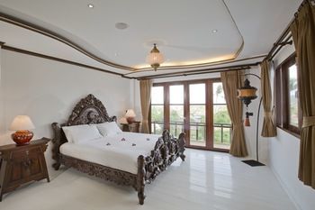 Hotel Paradise Island Estate