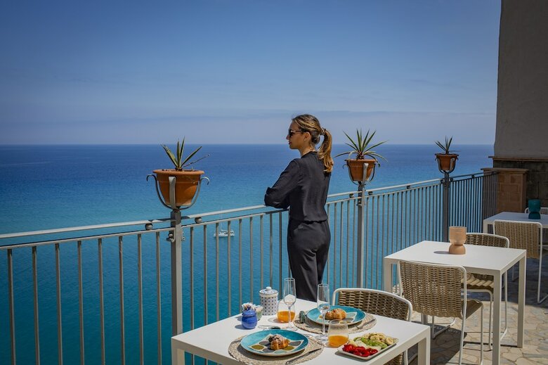 Hotel La Dolce Vita A Tropea