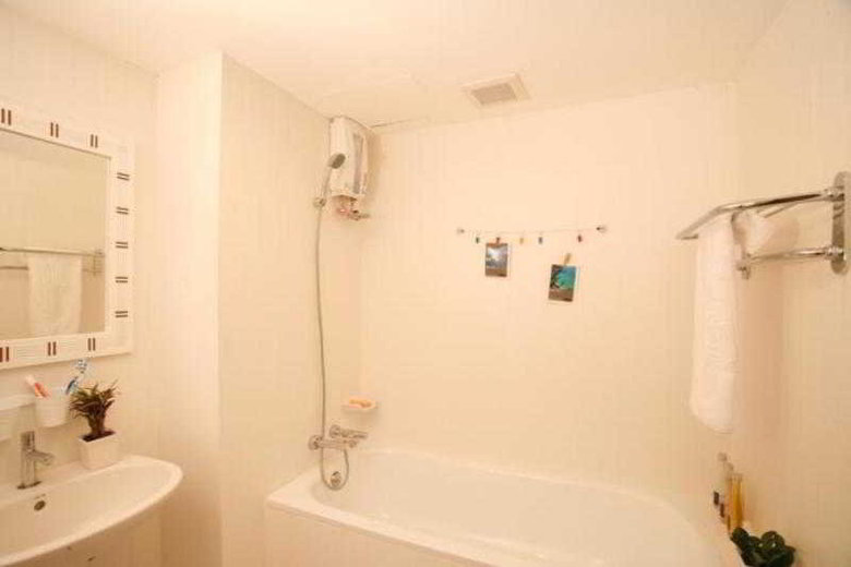 Romance Serviced Apartment & Hotel
