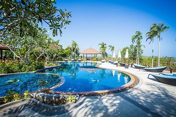 Hotel Chalong Chalet Resort & Spa