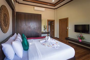 Hotel Chalong Chalet Resort & Spa