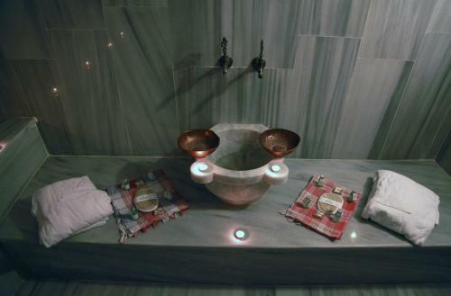 Kadi Konagi Thermal Hotel