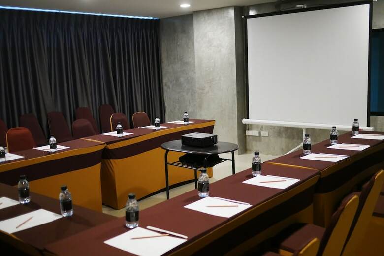 Hotel The Riche Boutique