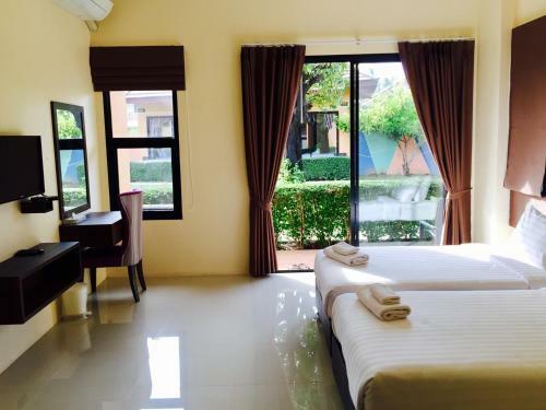 Hotel Green Adamas Resort Chumphon