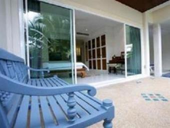 Hotel Grand Bleu Ocean View Pool Suite