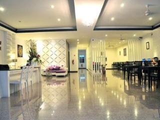 Hotel The Cocoon Patong