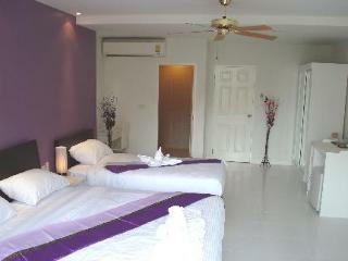 Kata Beach Center Hotel