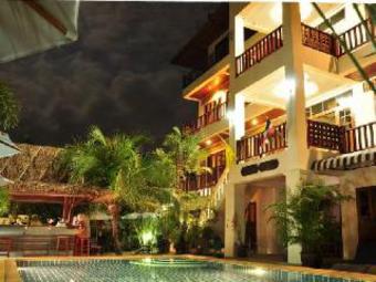 Hotel Baan Chayna Lounge Resort