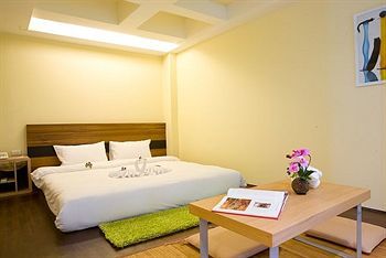 Aparthotel Phuket Center Apartment