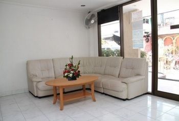 Hotel Welcome Inn On Karon Beach