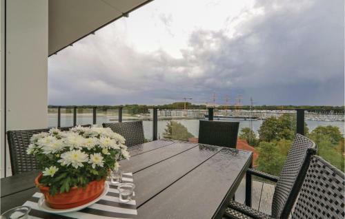 Two-bedroom Apartment In Lubeck Travemunde