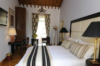 Hotel Boutique Library Hotel Wellness Retreat