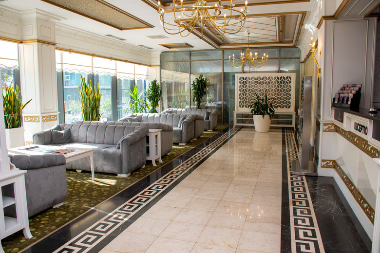 Divan Express Baku Hotel