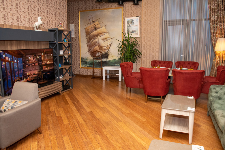 Divan Express Baku Hotel
