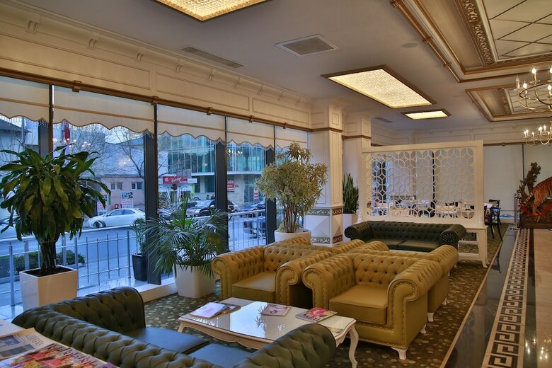 Divan Express Baku Hotel