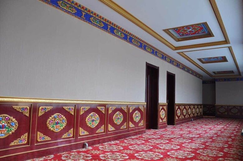 Overseas Tibetan Hotel