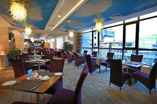Hotel Ramada Longyan