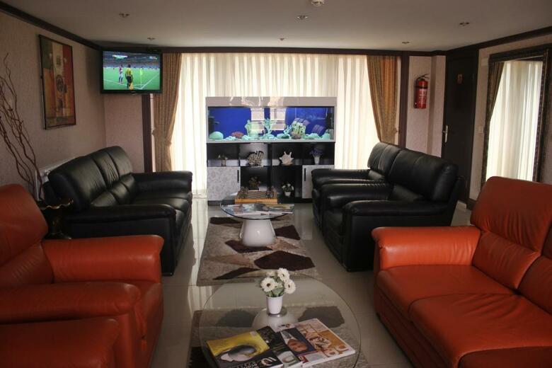 Alp Inn Hotel