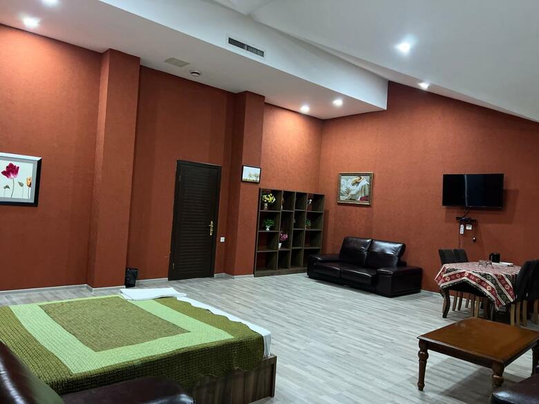 Aef Hotel
