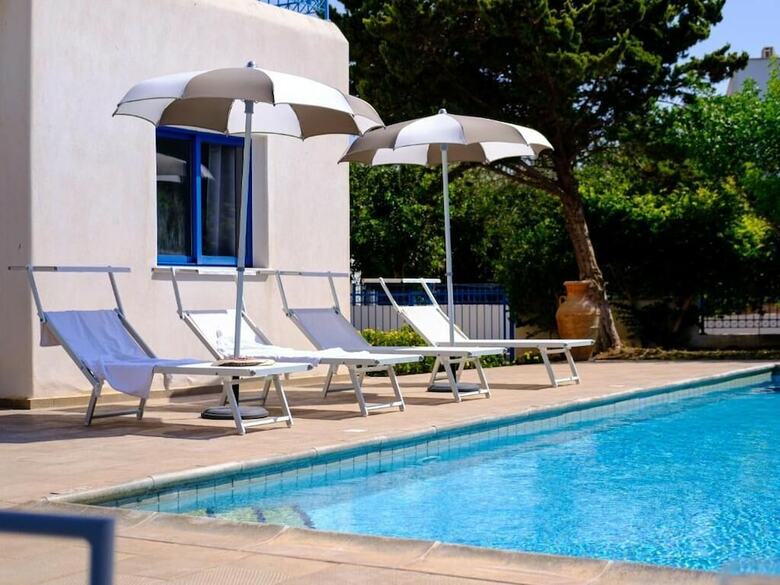 Hotel Azzurro Luxury Holiday Villas