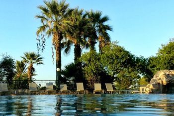 Hotel Zening Resorts