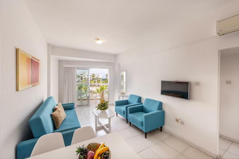 Hotel Papantonia Apts
