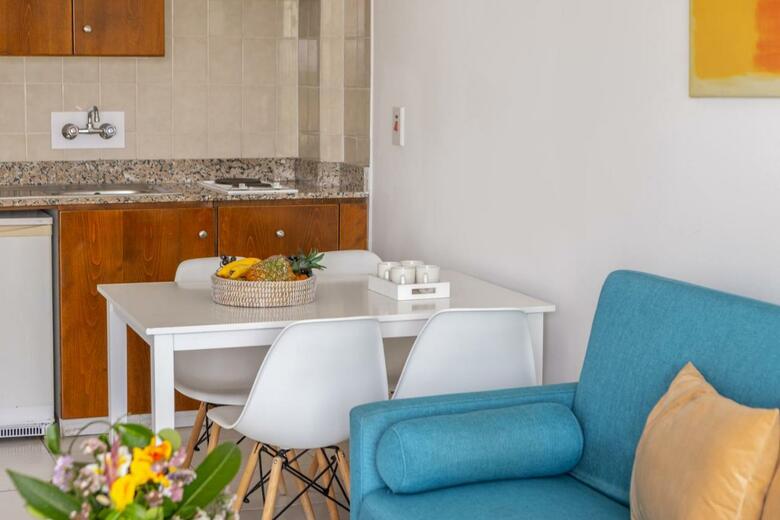 Hotel Papantonia Apts