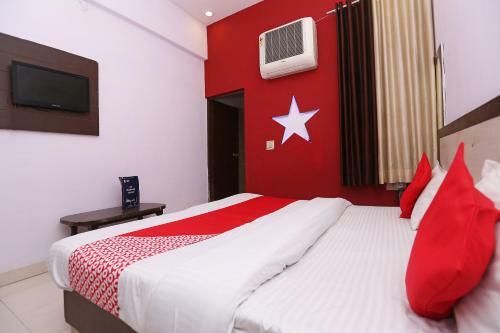 Oyo 19802 Hotel Anant Plaza