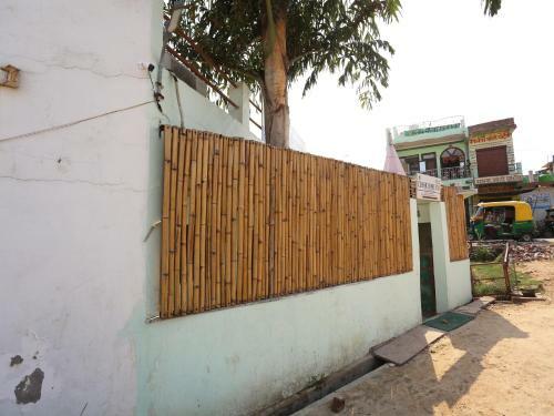 Spot On 43140 Classic Homestay