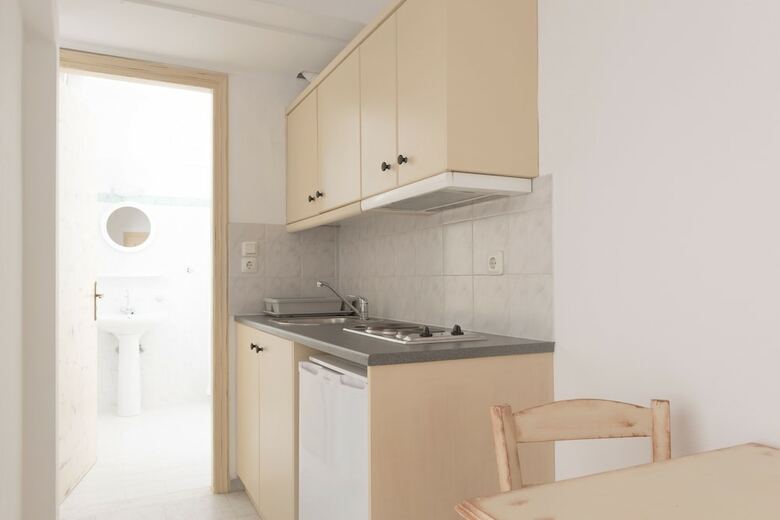 Fragias Studios & Apartments