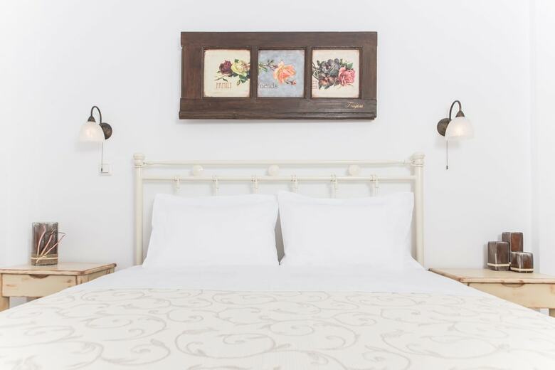 Fragias Studios & Apartments