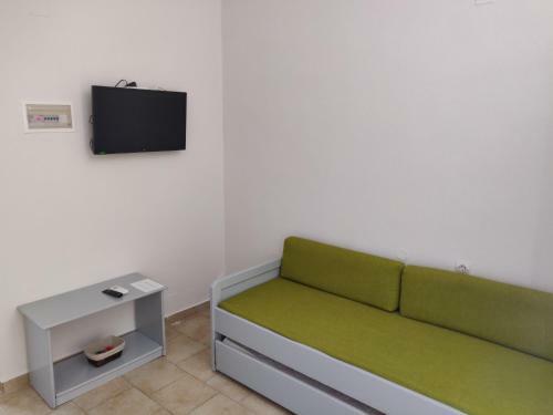 Viglia Beach Apartments