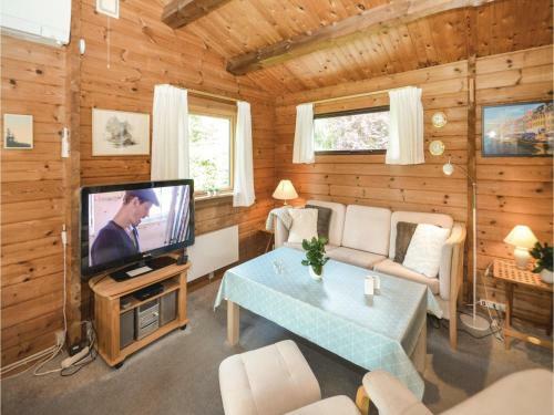 Three-bedroom Holiday Home In Vaggerlose