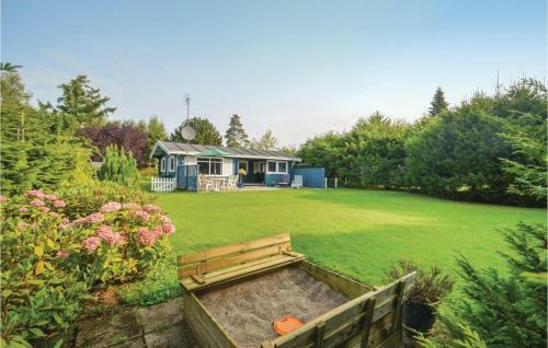 Three-bedroom Holiday Home In Vaggerlose