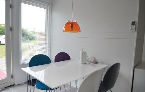 Two-bedroom Holiday Home In Vaggerlose