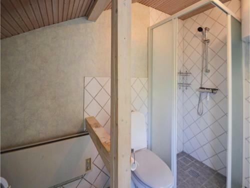 Four-bedroom Holiday Home In Vaggerlose