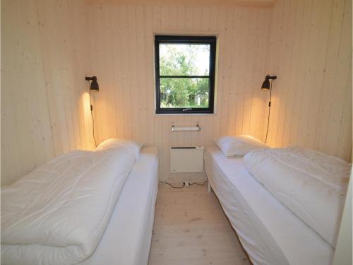 Four-bedroom Holiday Home In Vaggerlose